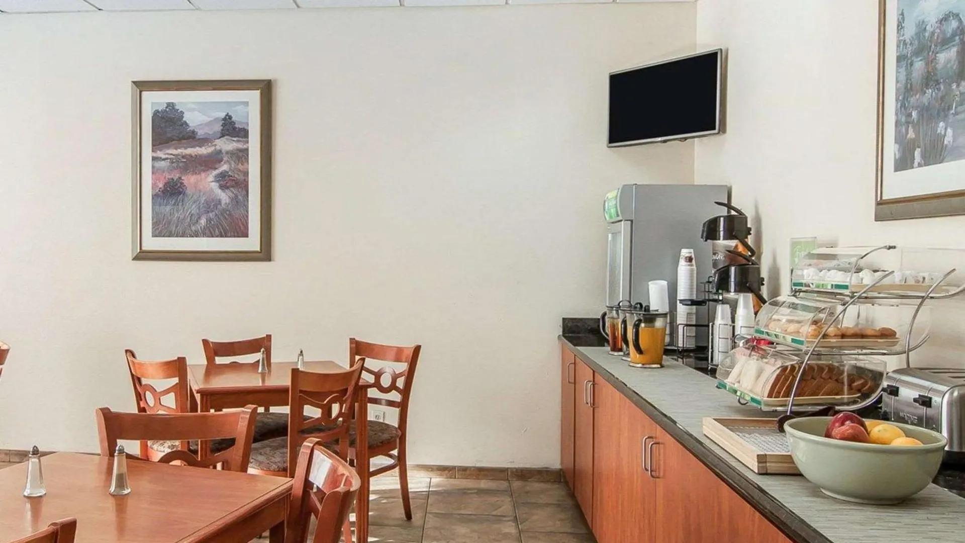 Quality Inn Downtown Centro de Convenciones Portland