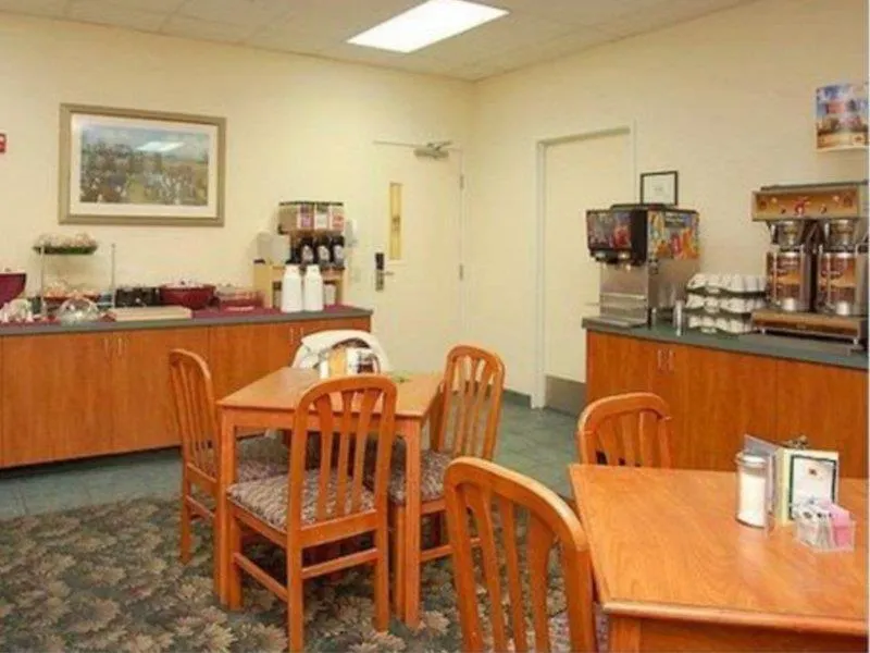 Quality Inn Downtown Centro de Convenciones Portland